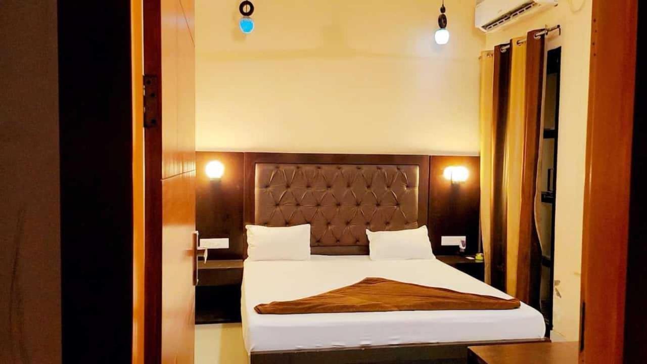 Hotel O The Miraj Сонипат Экстерьер фото